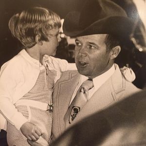 Meet your Posher, Toni